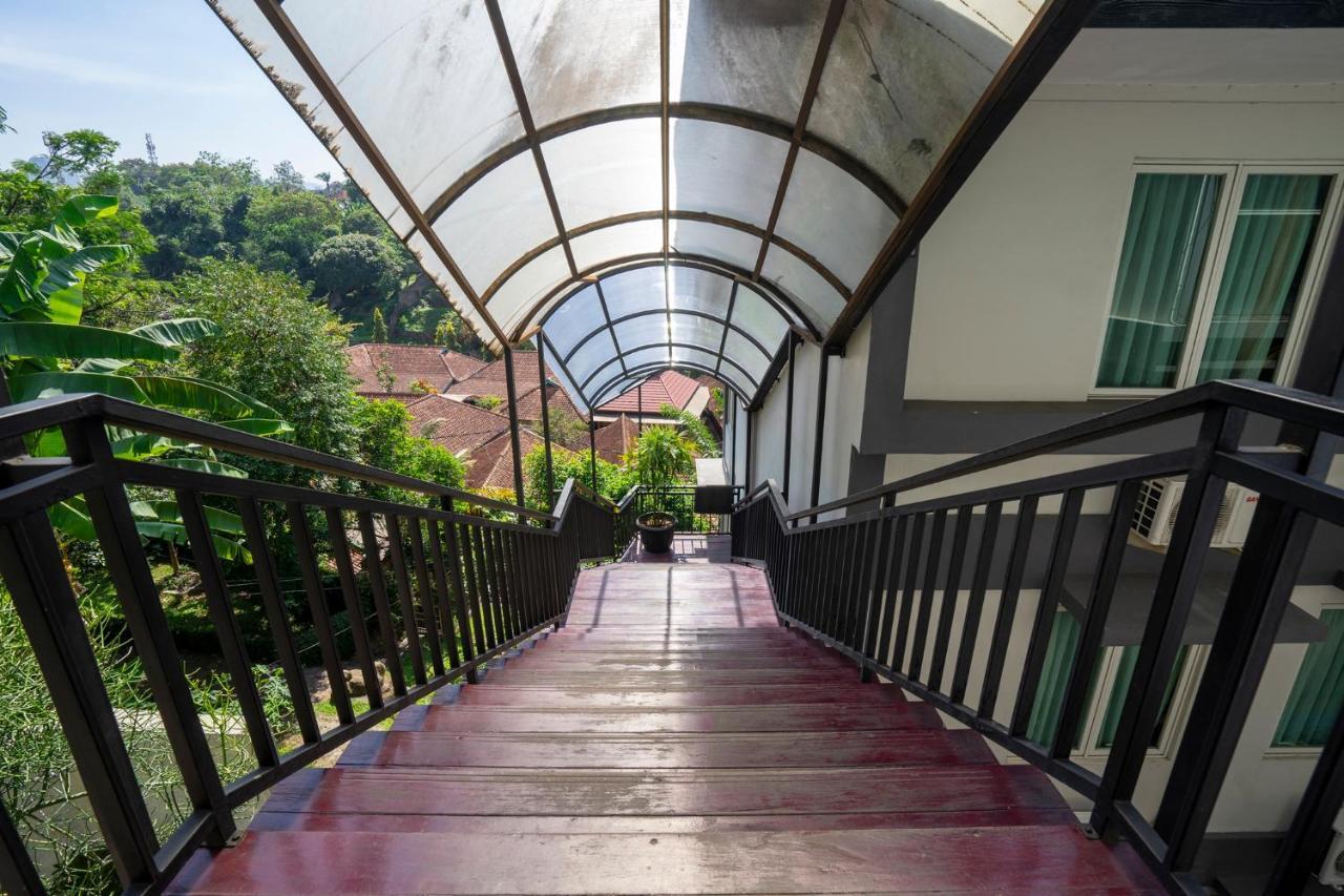 Hotel Dago's Hill 2*